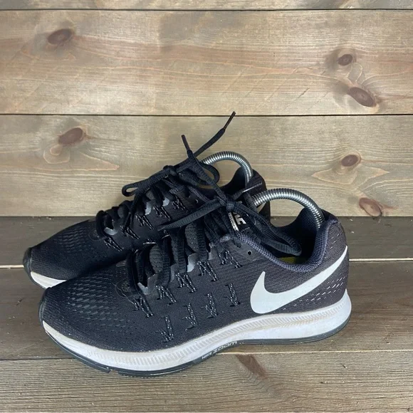 Zoom pegasus 32 hot sale womens black and white
